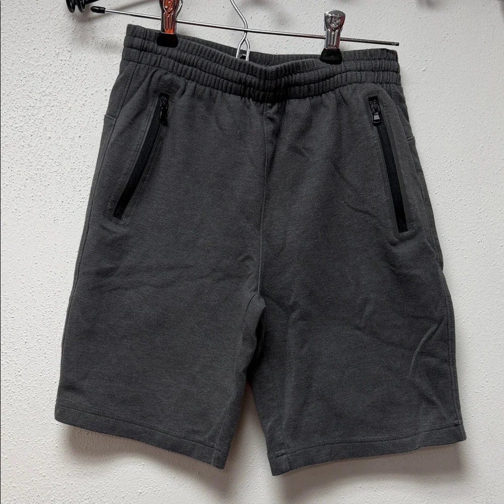 boys size large bundle of 5 bottoms